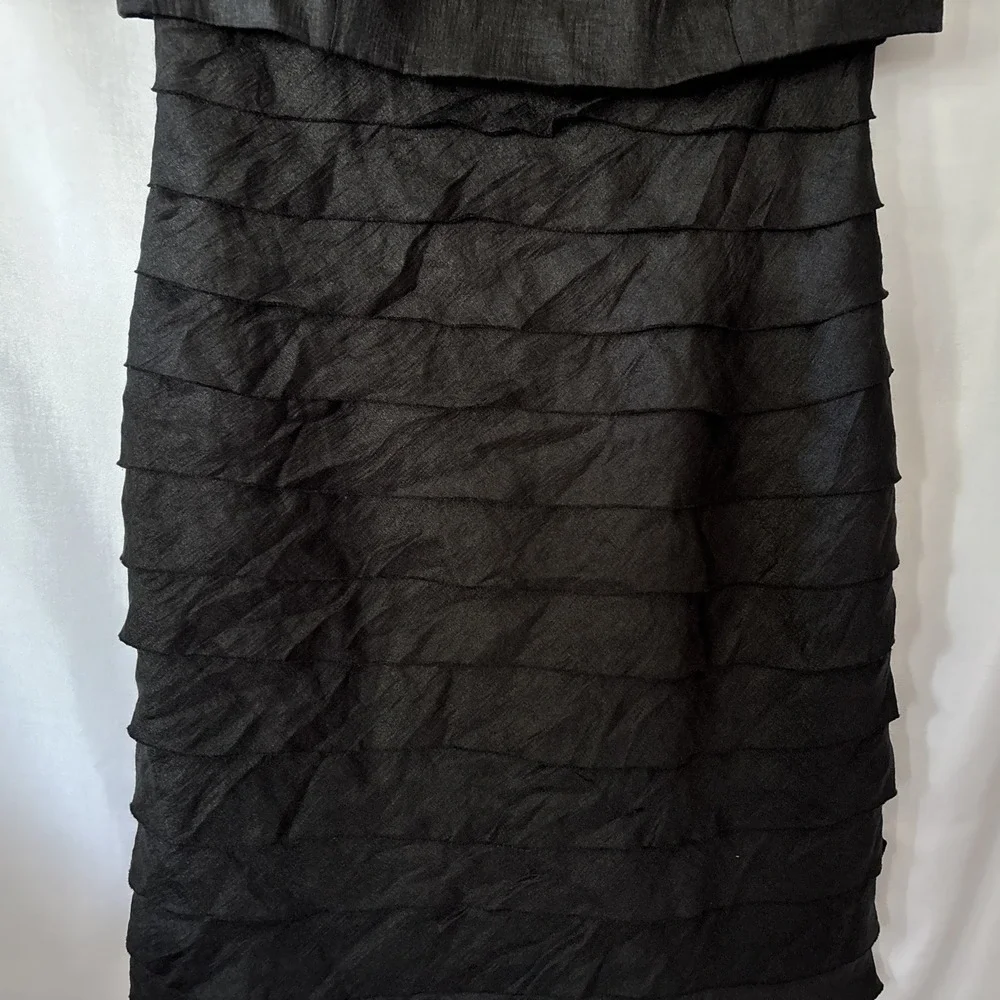 London‎ Times Sz 10 Jeweled Collar Shimmering Black Tiered Ruffle Cocktail Dress